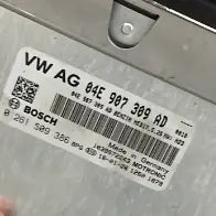 CALCULATEUR MOTEUR MED17.5.25 0261S09386 04E907309AD VAG Ma boutique