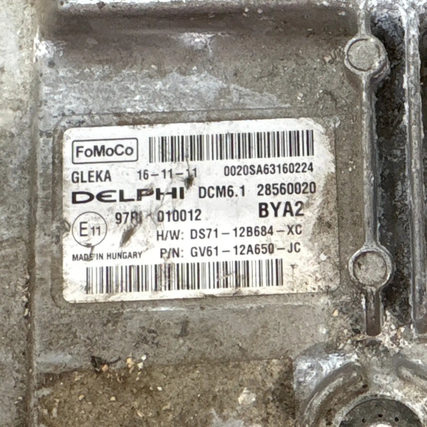 CALCULATEUR MOTEUR DCM6.1 28560020 DS71-12B684-XC FORD
