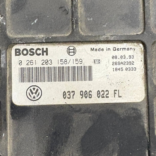 CALCULATEUR MOTEUR ML5 0261203158/159 037906022FL VOLKSWAGEN Ma boutique