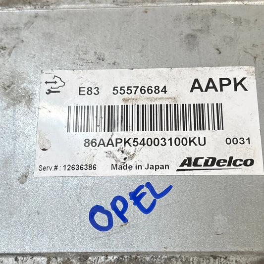 CALCULATEUR MOTEUR E83 55576684 AAPK OPEL Ma boutique