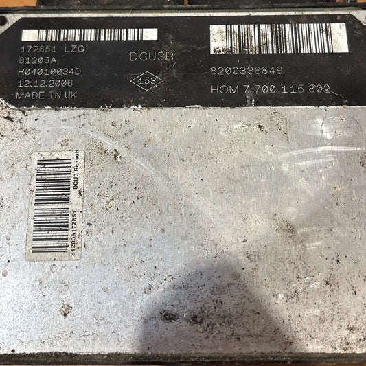 CALCULATEUR MOTEUR DCU3R R04010034D 8200338849 RENAULT Ma boutique