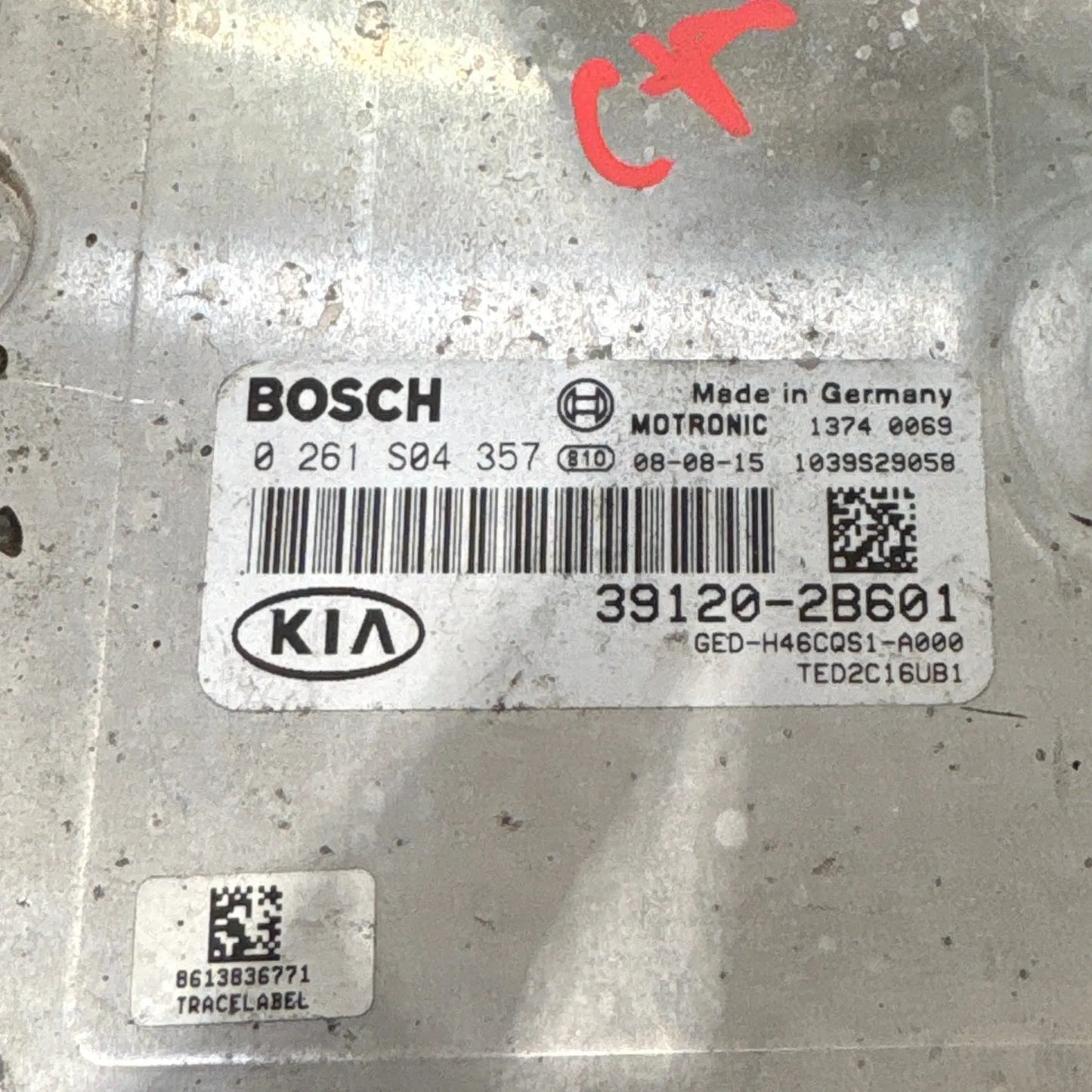 CALCULATEUR MOTEUR MG7.9.8 0261S04357 39120-2B601 KIA Ma boutique