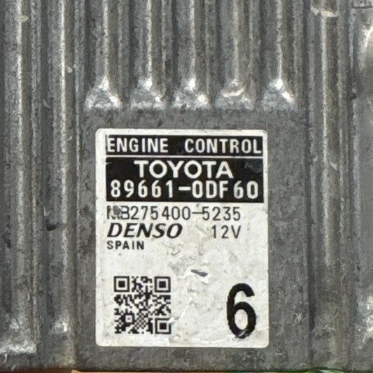 CALCULATEUR MOTEUR MB275400-5235 89661-0DF60 TOYOTA Ma boutique