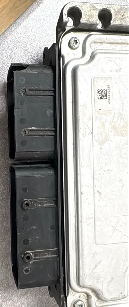 CALCULATEUR MOTEUR PROTÉGÉ CONNECTEUR ABIMER MD1CS003 0281037198 9841351080 (Copie)