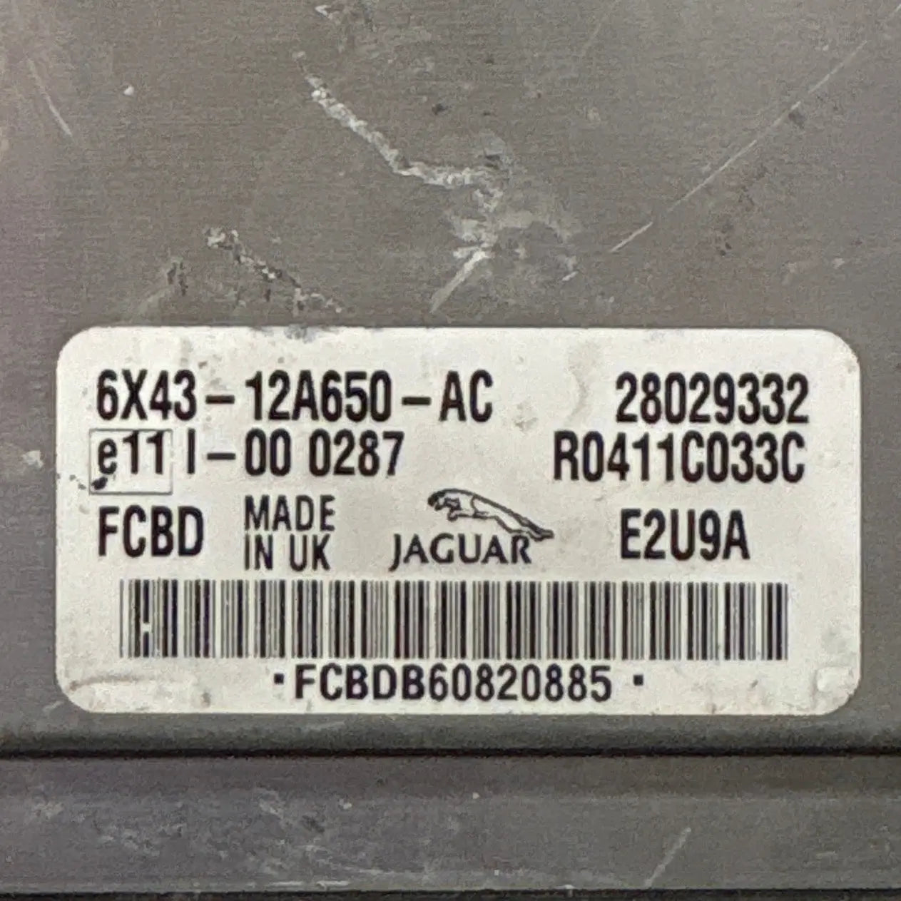 CALCULATEUR MOTEUR R0411C033C 6X43-12A650-AC 28029332 JAGUAR