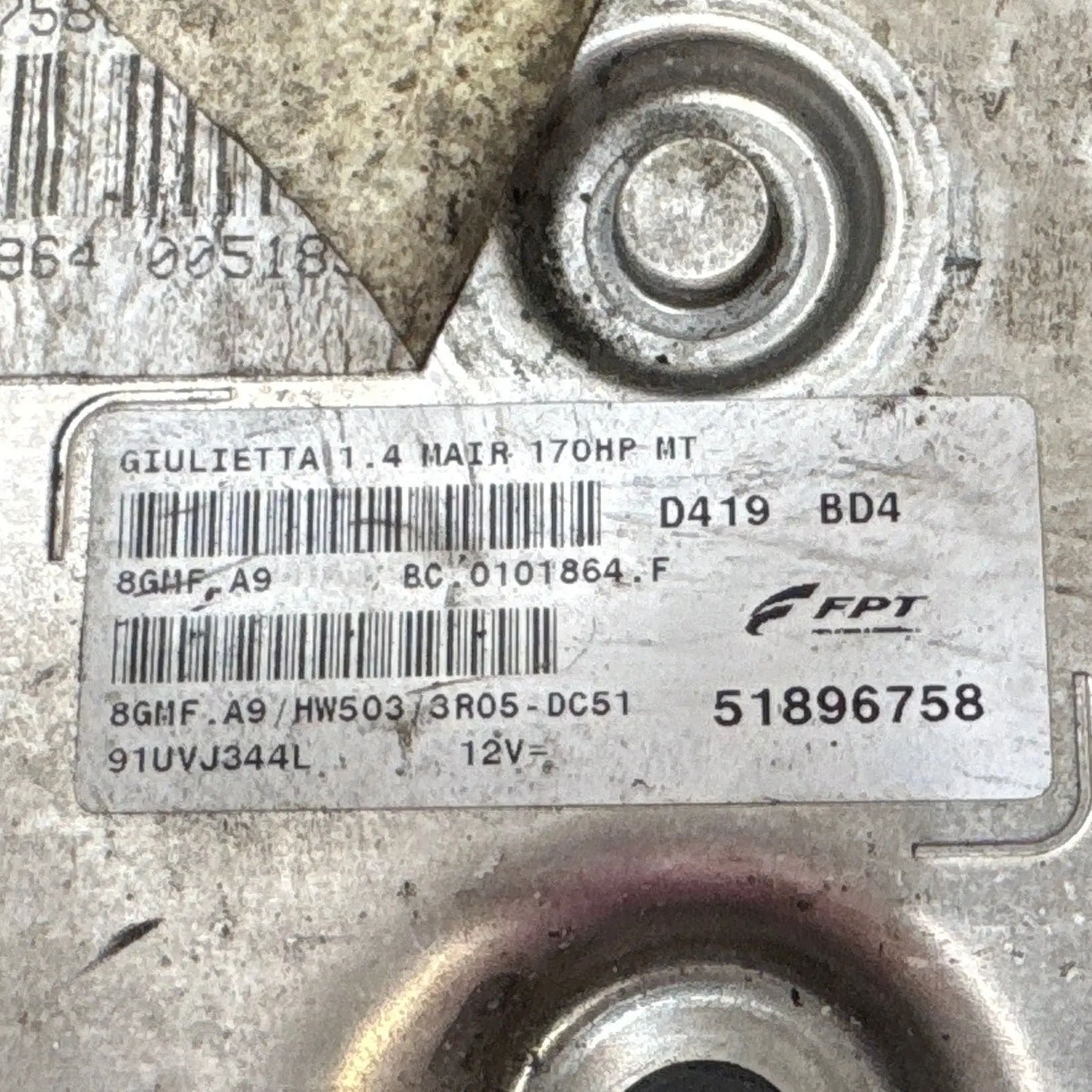 CALCULATEUR MOTEUR MJD 8GMF.A9 51896758 HW503 ALPHA ROMEO