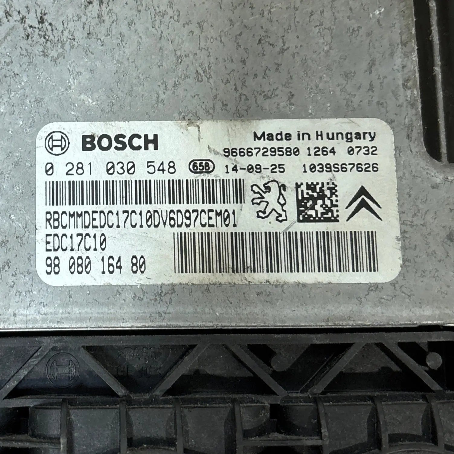 CALCULATEUR MOTEUR EDC17C10 0281030548 9808016480 PEUGEOT Ma boutique