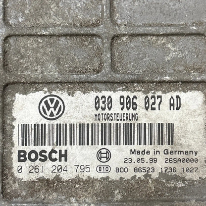 CALCULATEUR MOTEUR MP9.0 0261204795 030906027AD VW