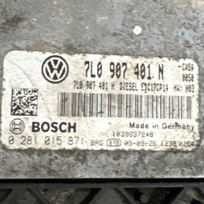 CALCULATEUR MOTEUR EDC17CP14 0281015824 03L906022MA VW