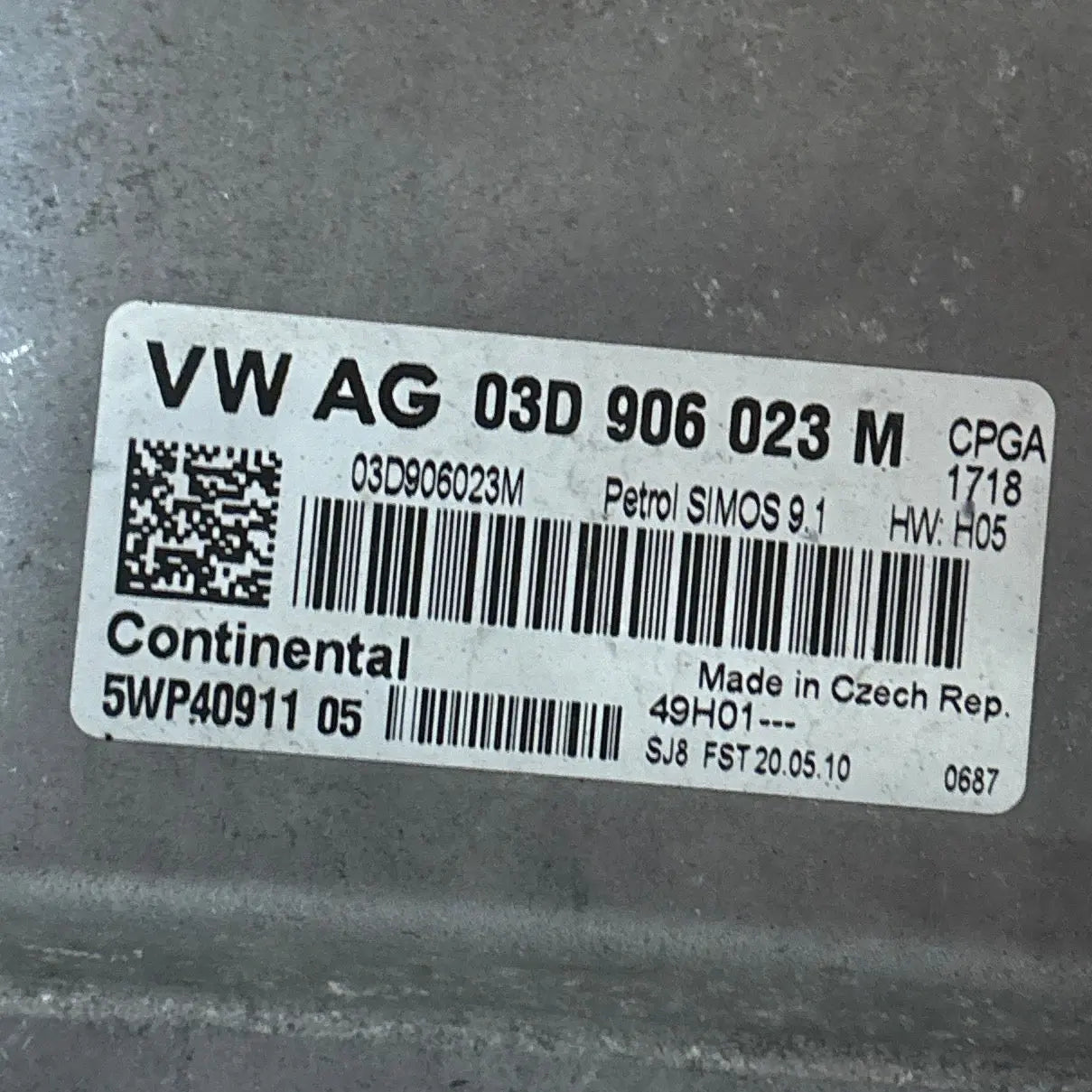 CALCULATEUR MOTEUR SIMOS 9.1 5WP4091105 03D906023M VW