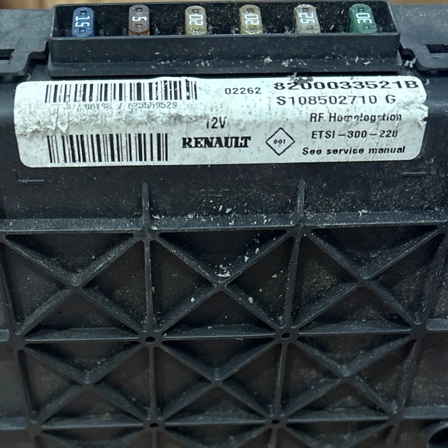 UCH  8200033521B S108502710G RENAULT MEGANE/SCENIC 1 PHASE 2