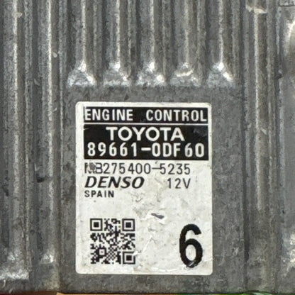 CALCULATEUR MOTEUR MB275400-5235 89661-0DF60 TOYOTA Ma boutique