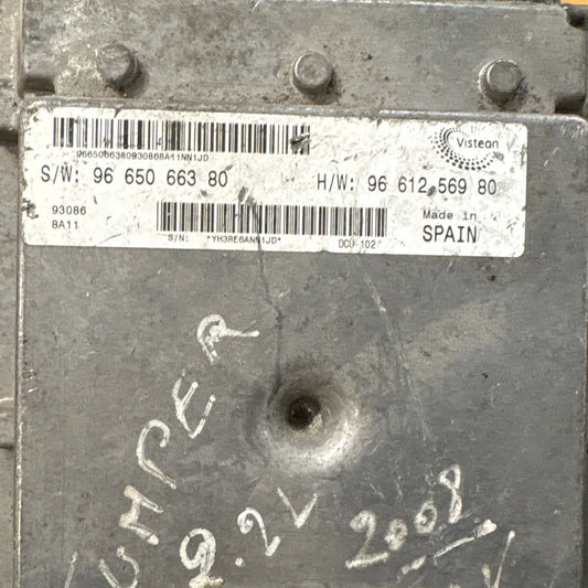 CALCULATEUR MOTEUR DCU-102 9661256980 9665066380 PEUGEOT CITROEN FIAT